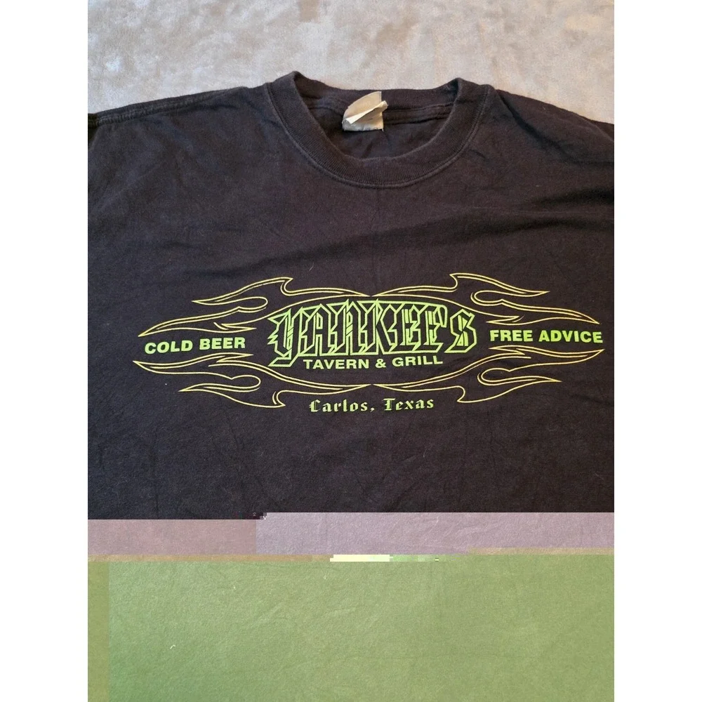 Hanes Beefy-T Shirt Mens XL Black Yankee's Tavern & Grill Carlos Texas Vintage